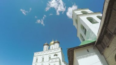 Pskov Kremlin yaz aylarında