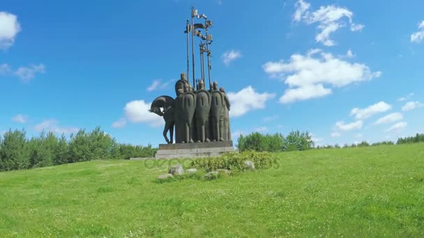 Monumento en memoria de la batalla de Ledovoye — Vídeos de Stock