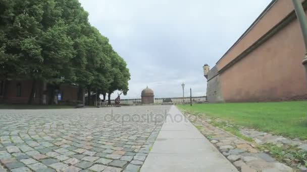 Mura Pietro e Paolo fortezza e parco — Video Stock