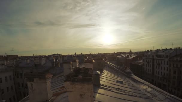 Vista desde los tejados del casco antiguo — Vídeo de stock