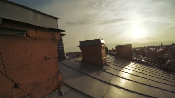 Vista desde los tejados del casco antiguo — Vídeos de Stock