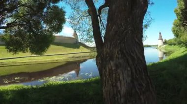 Pskov Kremlin yaz aylarında