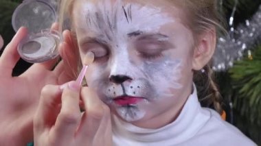 Bebek kız boya gölge