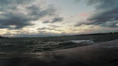 Granit set üzerinde güçlü büyük artış