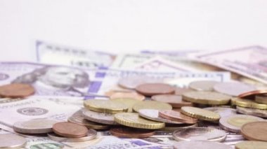 Dolar ve paralar çeşitli