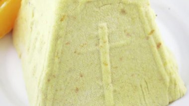 Paskalya lor paska kulich