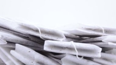 Yeşil ve siyah çay ile çanta