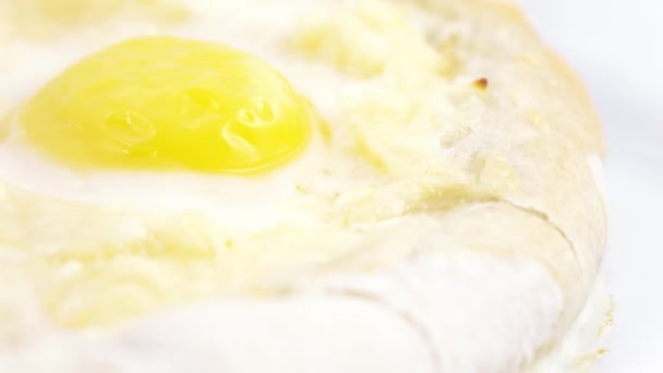 Khachapuri georgiano con formaggio — Video Stock