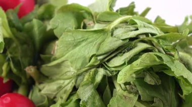 turp yaprakları ile