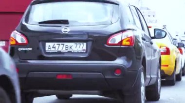 Köprüde trafik sıkıştı.
