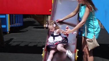 Çocuk oyun parkında