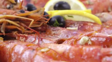 Pirinç ile Norveç ıstakoz