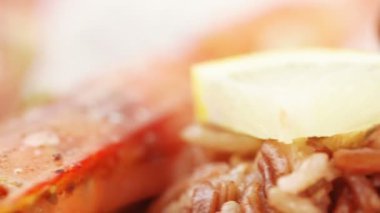 Pirinç ile Norveç ıstakoz