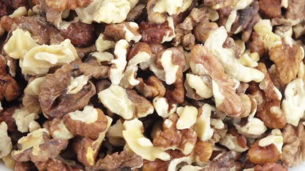 Nuts of Walnuts in bulk — Stock Video