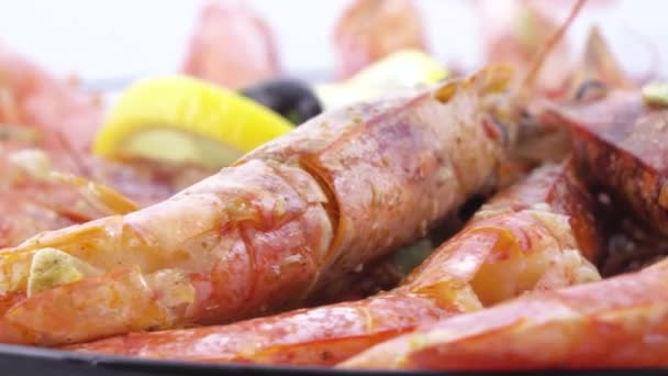 Norvég homár rizzsel — Stock videók