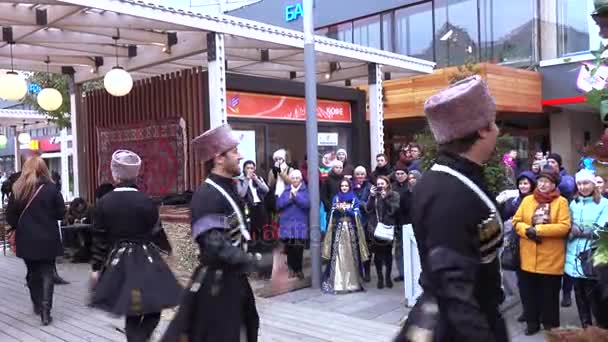 Danses folkloriques tchétchènes — Video