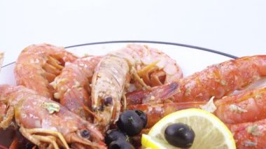 Pirinç ile Norveç ıstakoz