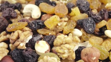 Fındık ve kuru meyve toplu olarak
