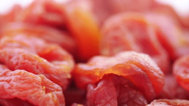 Pile of dried apricots — Stock Video