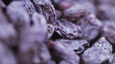 Mavi kuru üzüm yığını