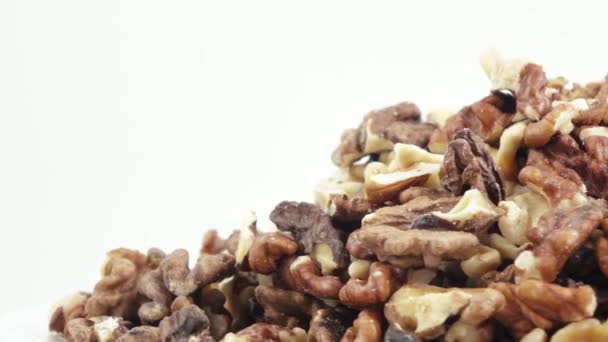 Nuts of Walnuts in bulk — Stock Video