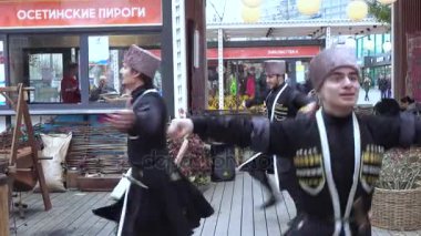 İnguşça Çeçen halk oyunları