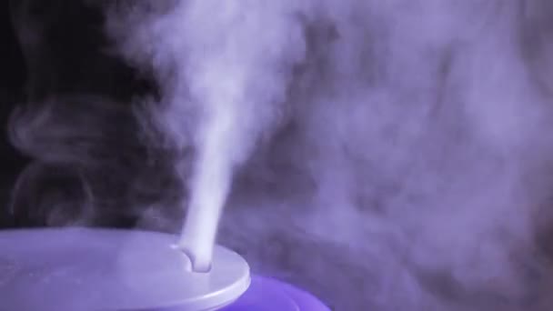 Steam from the humidifier — Stock Video