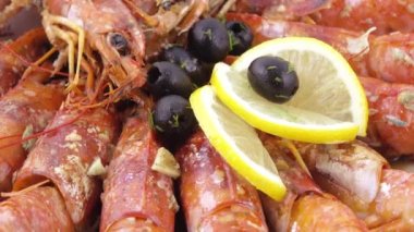 Pirinç ile Norveç ıstakoz