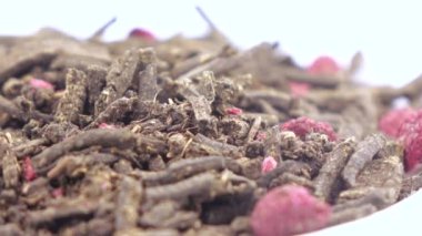 Ivan-Çay Ahududu ile