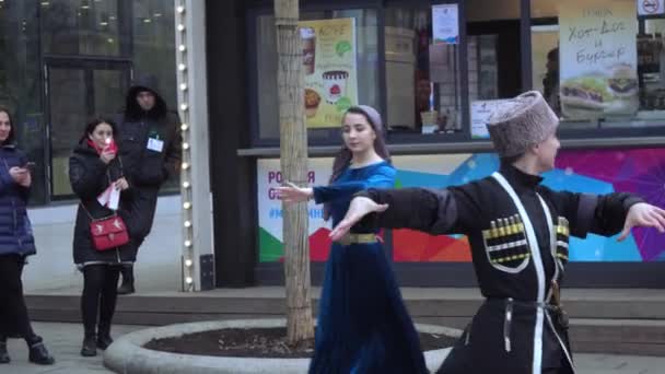 Danses folkloriques tchétchènes — Video