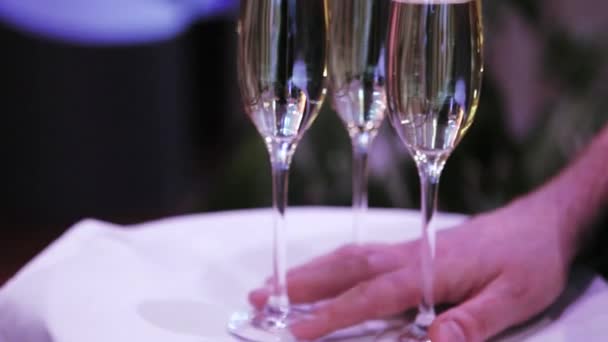 Lunettes avec champagne — Video