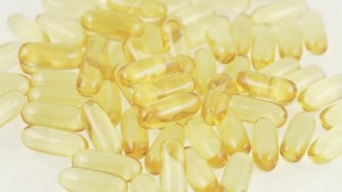 Balık yağı kapsül