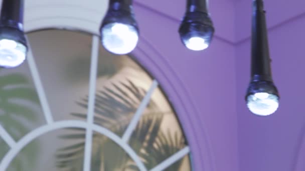 Lampes en forme de microphone 