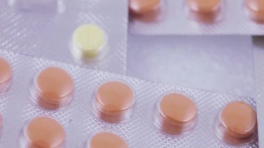 Kabarcıklar tablet ambalaj