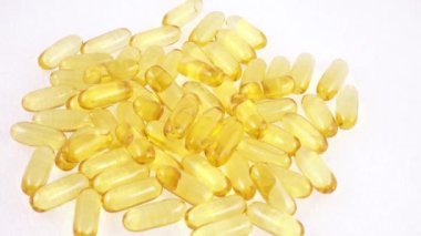 Balık yağı kapsül