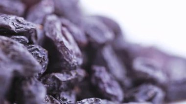 Mavi kuru üzüm yığını