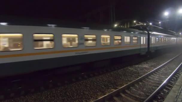 Vertrek van de trein — Stockvideo