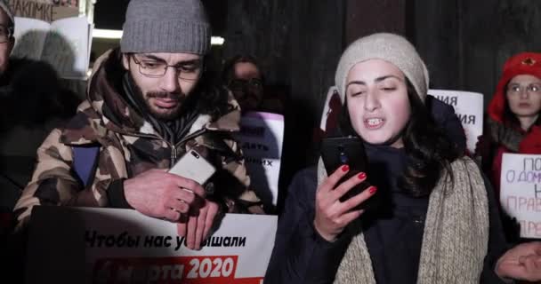 Rassemblement en faveur de la loi sur la violence domestique — Video