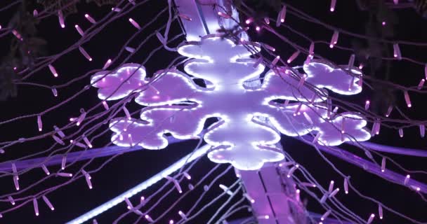 Snowflake Illumination on New — ストック動画