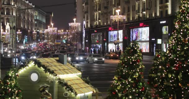 Karácsonyi vásár 2020 a Manezhnaya téren — Stock videók