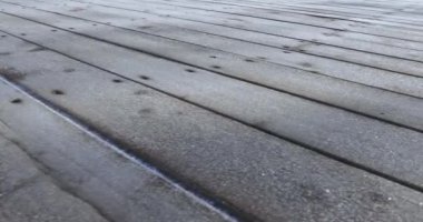 Frost ahşap kurullarında