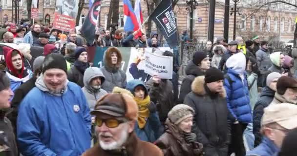Maart ter nagedachtenis van Nemtsov — Stockvideo