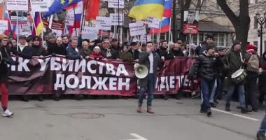 Nemtsov 'un anısına yürüyüş