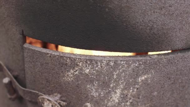 Fumée et feu de la porte 