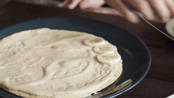 Pfannkuchen mit Haferflocken — Stockvideo