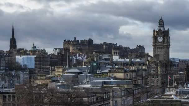 View Edinburgh Castle Scotland Calton Hill Time Lapse Video — Stock Video