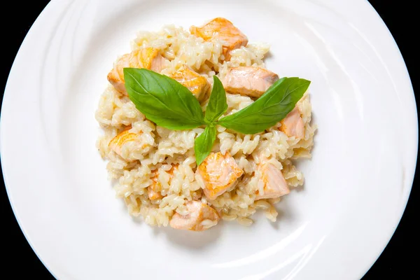 Risotto somon hafif bir krem sos ile