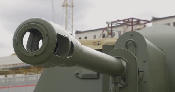 戦車の砲身。タンクのバレル。第二次世界大戦 t-34 の戦車 — ストック動画