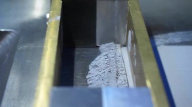 Close-Up modeli ayna yüzey yazdırmak için 3d printerlere harcama maddeler