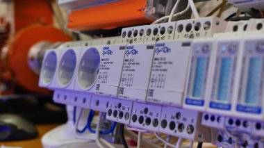 Elektrik stand. Elektrik Tesisatı. Portre